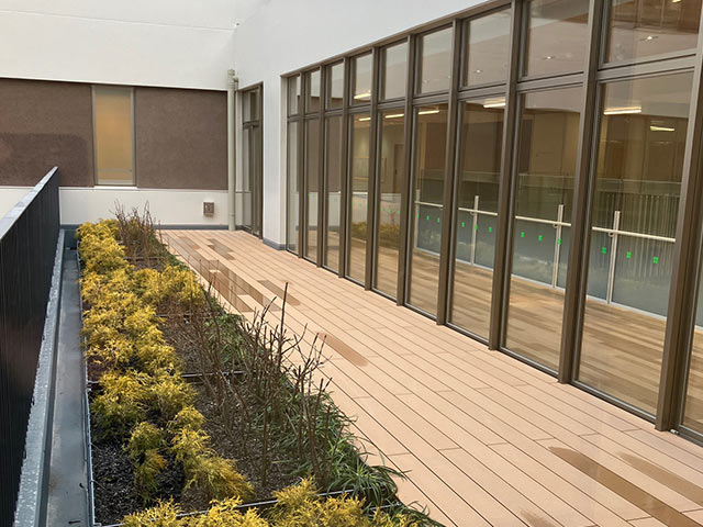 実績紹介 大阪府 市立小中一貫校